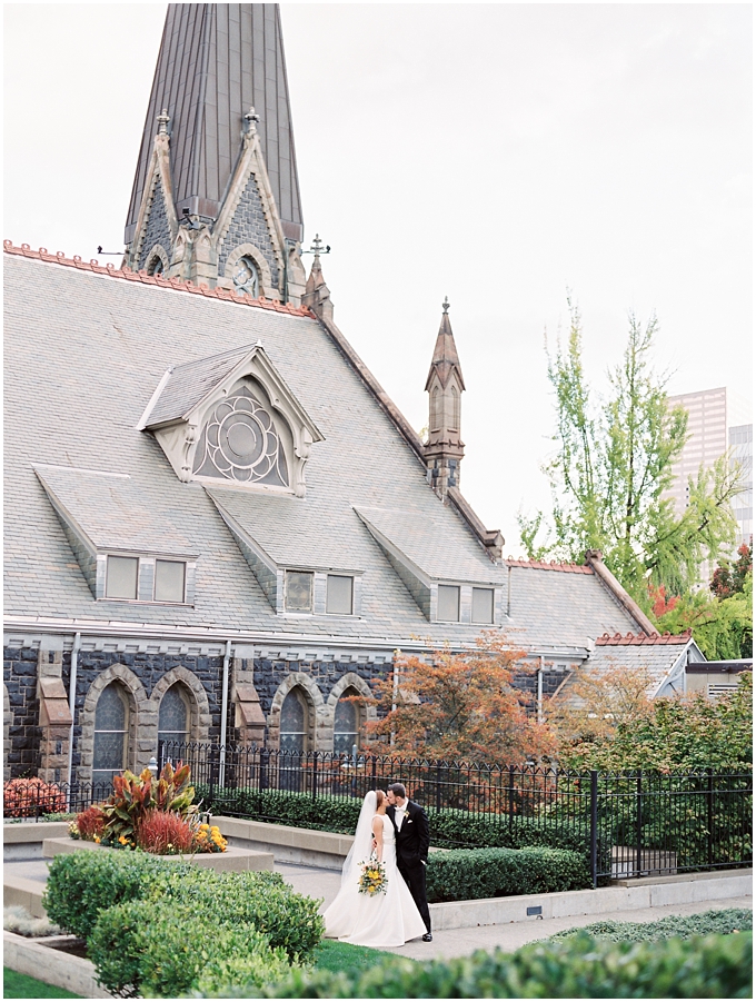 first-presbyterian-portland-wedding-and-urban-studio-reception (38)